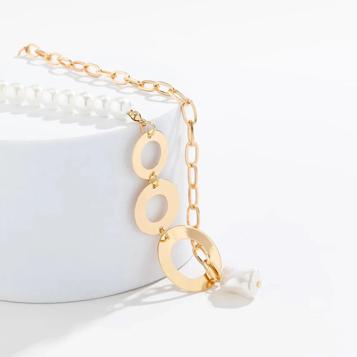 Elegant Pearl & Paperclip Chain Necklace – Modern Half-Pearl, Half-Link Design